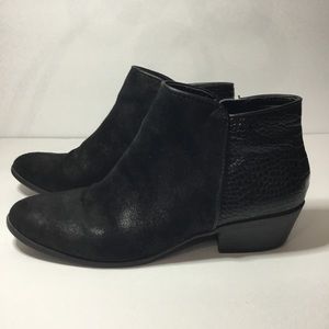 Simply Vera Wang Women’s Black Booties Size 7 EUC